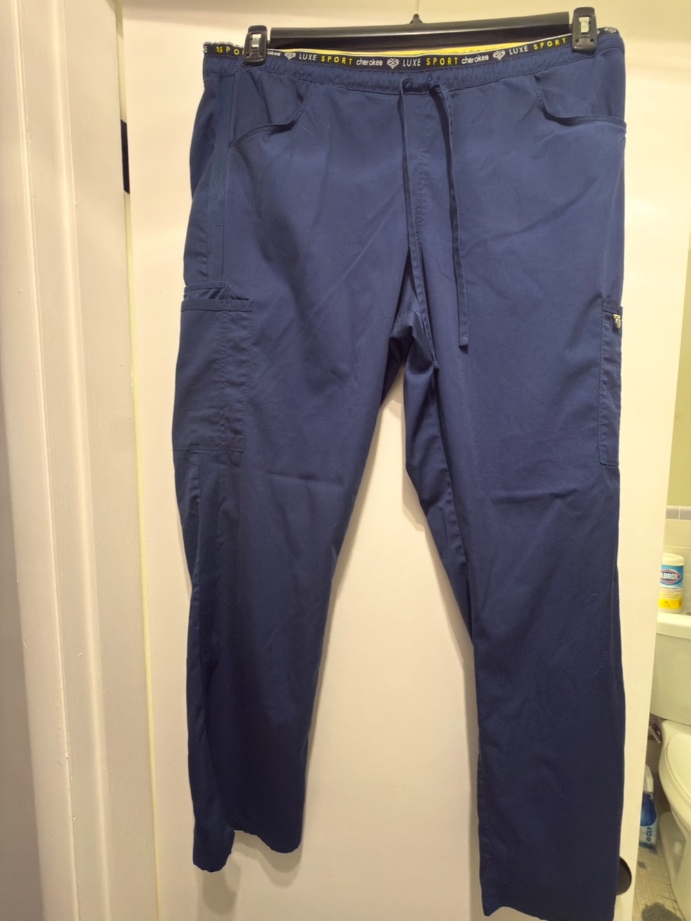 Cherokee Luxe Sport Navy Straight-Leg Scrub Pants with Cargo Pockets